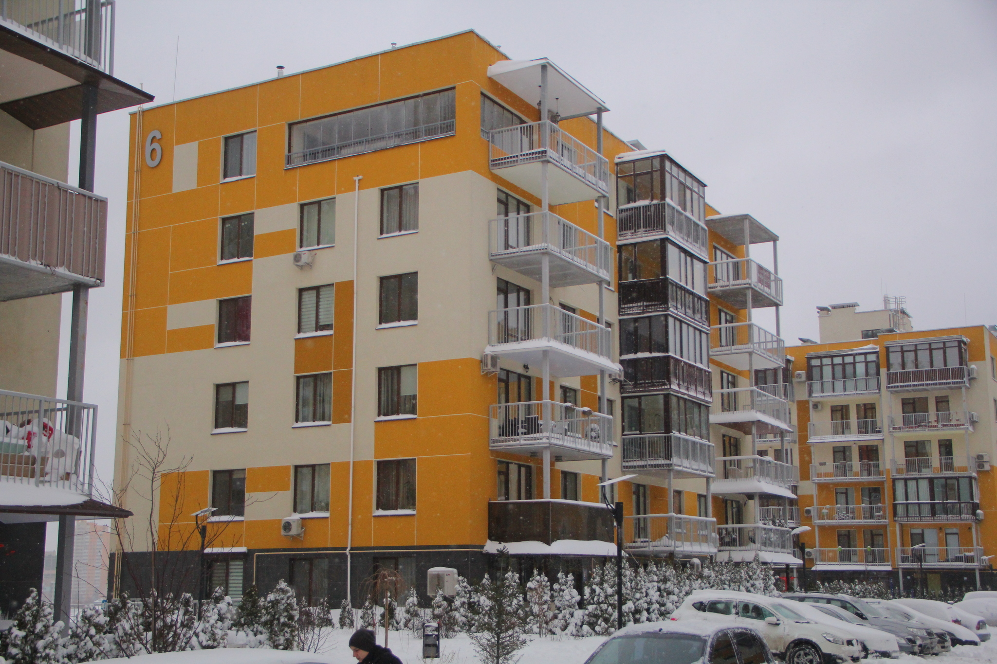 Київ, Сергія Данченка вул., 6