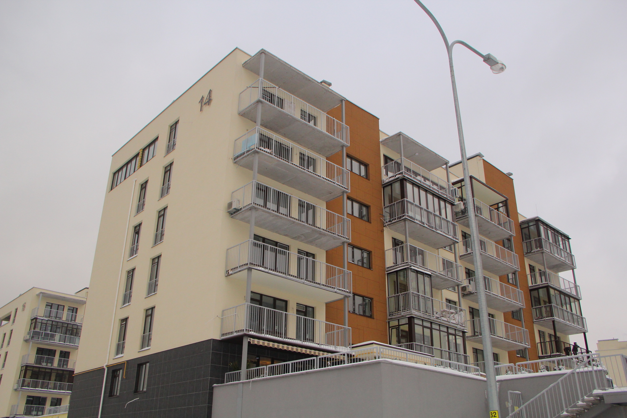 Київ, Сергія Данченка вул., 14