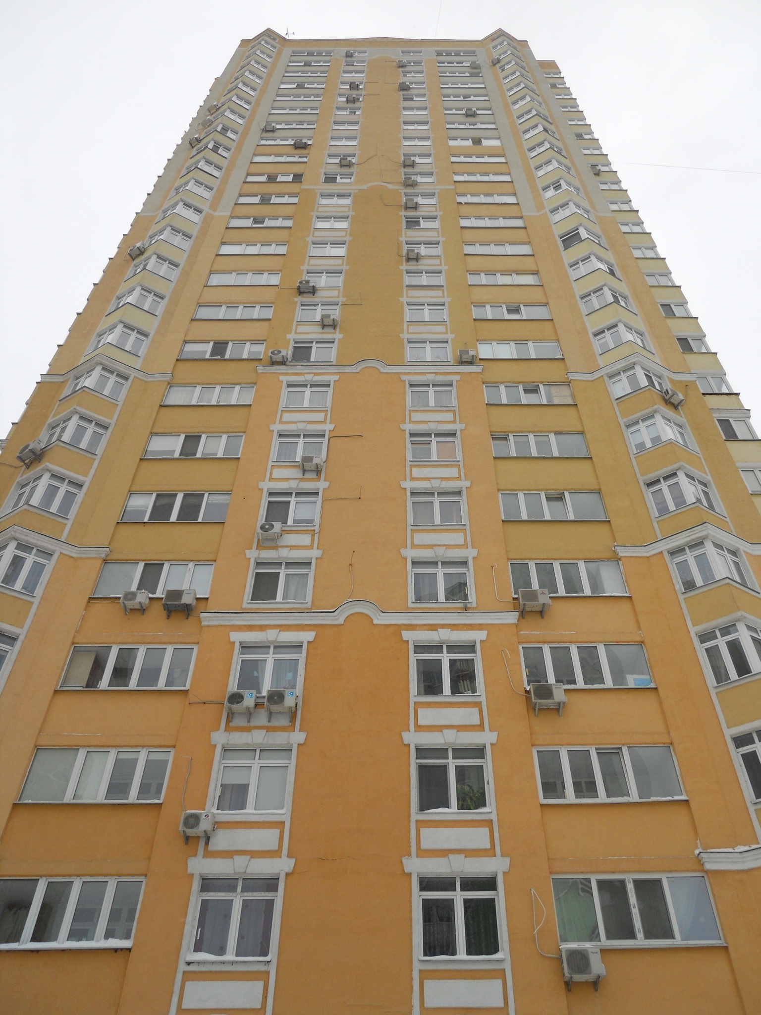 Київ, Воскресенська вул., 12Б