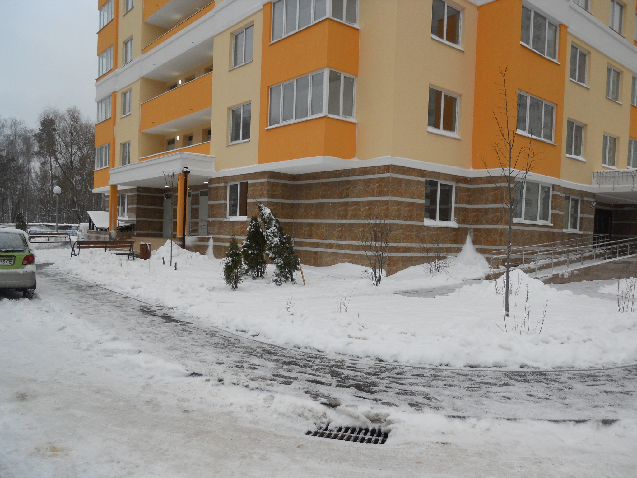 Киев, Воскресенская ул., 18Б