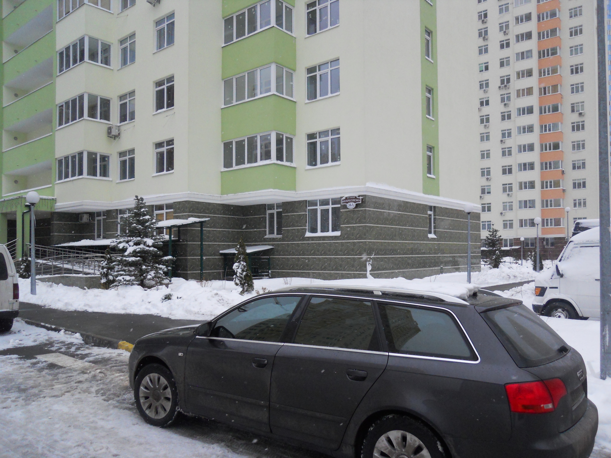 Киев, Воскресенская ул., 16А