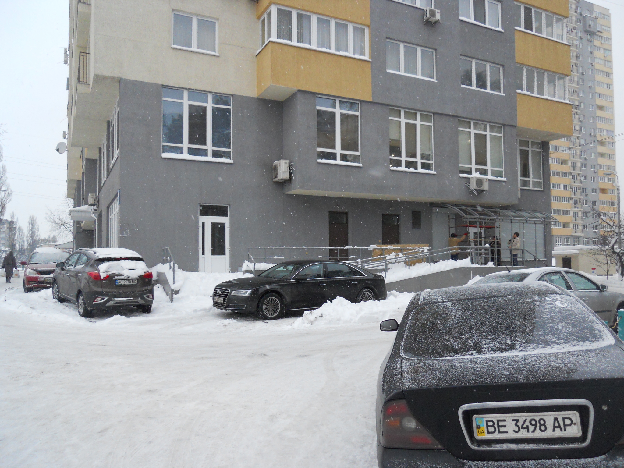 Киев, Перова бул., 10А