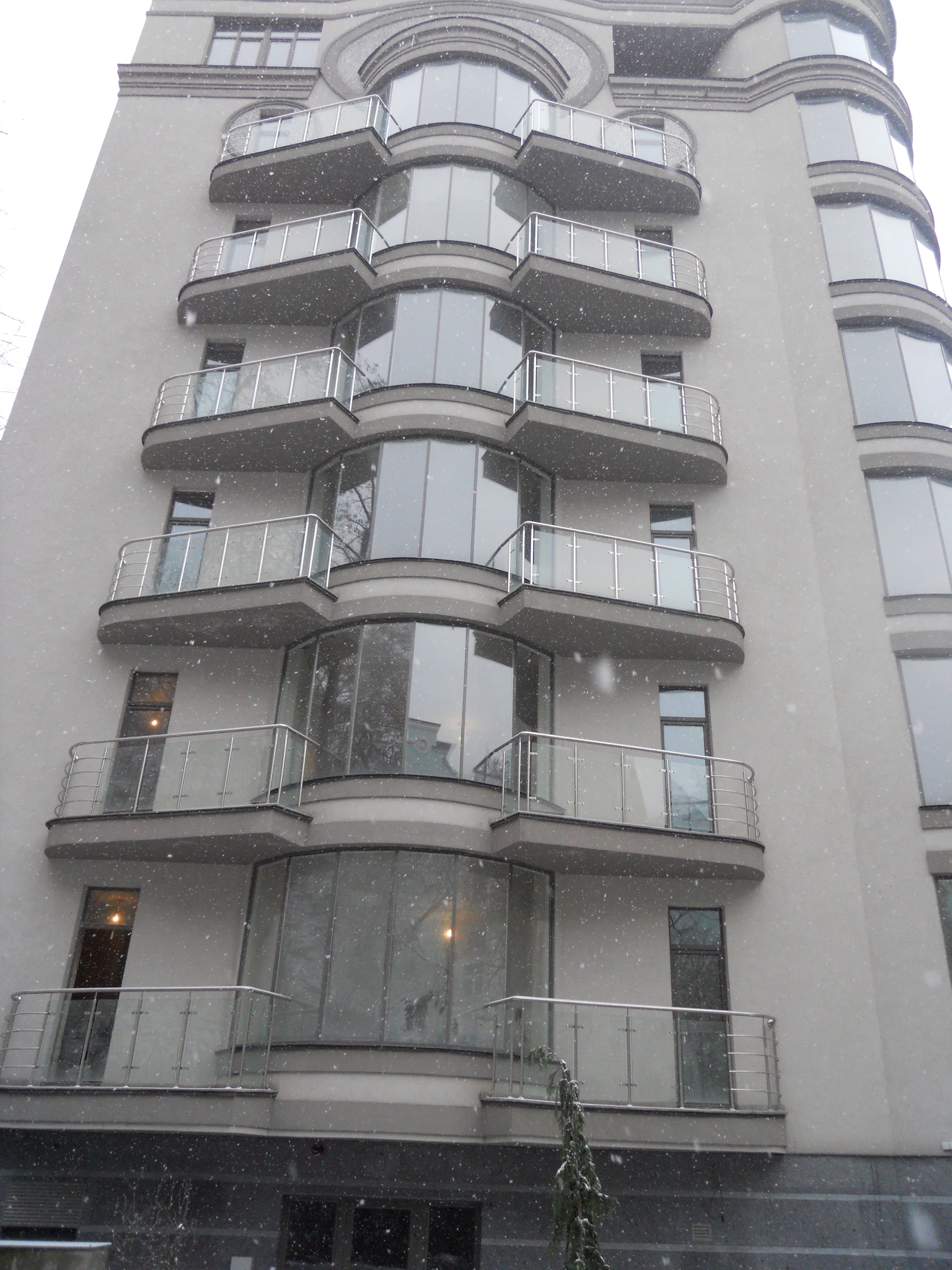 Киев, Ивана Франко ул., 11