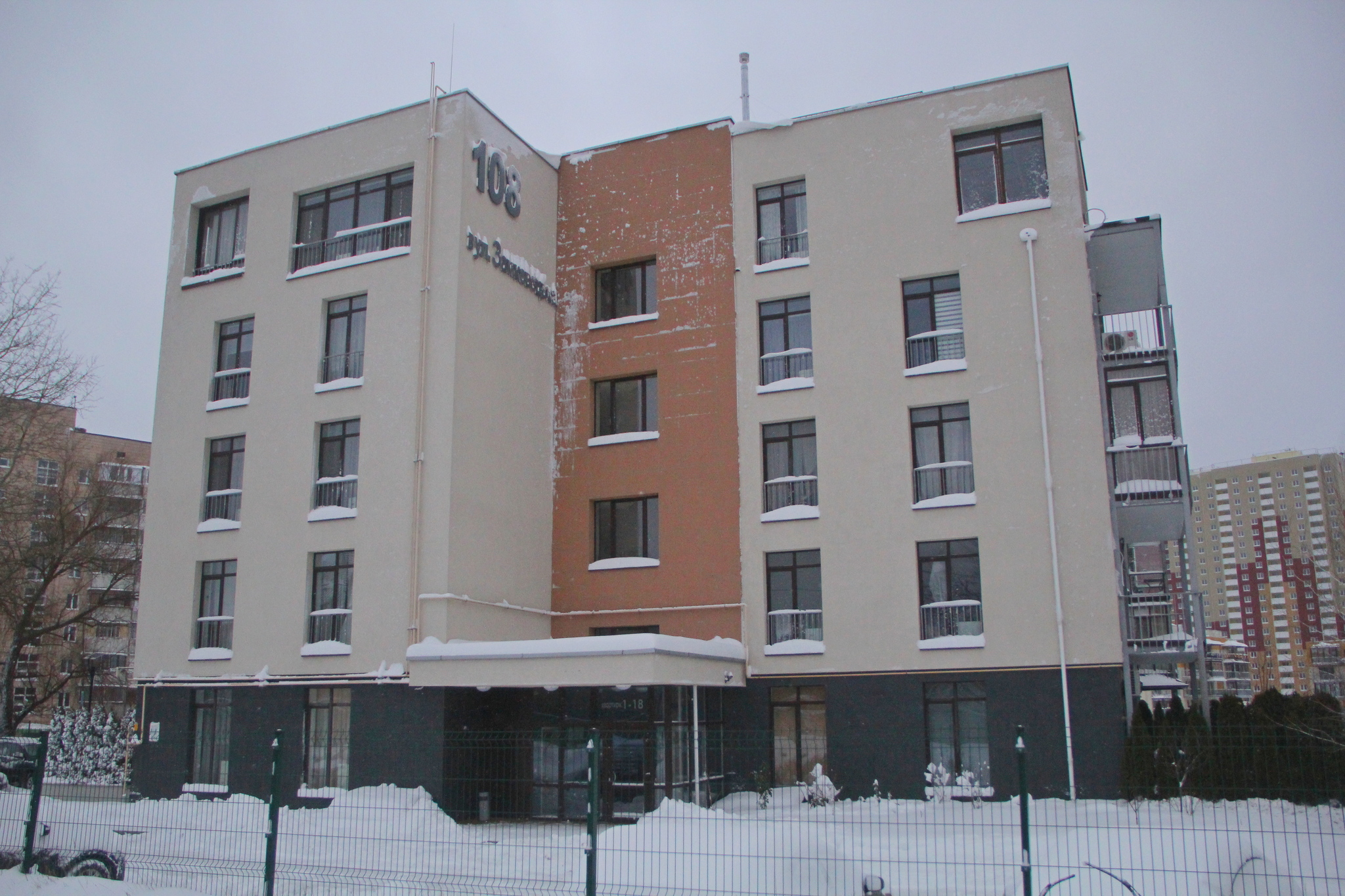 Київ, Замковецька вул., 109