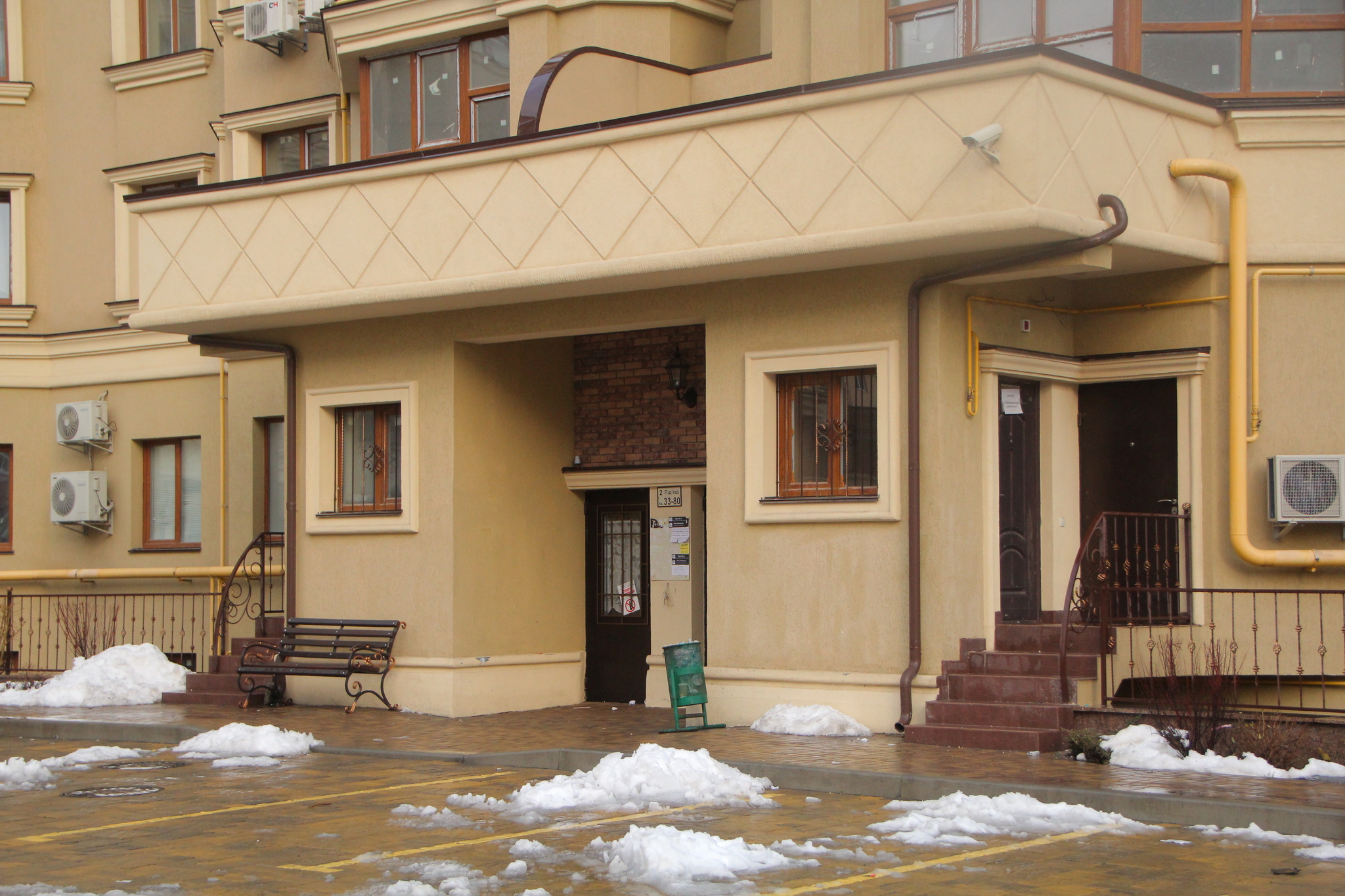 Київська обл., Києво-Святошинський район, с. Софіївська Борщагівка, Івана Франка вул., 15/44