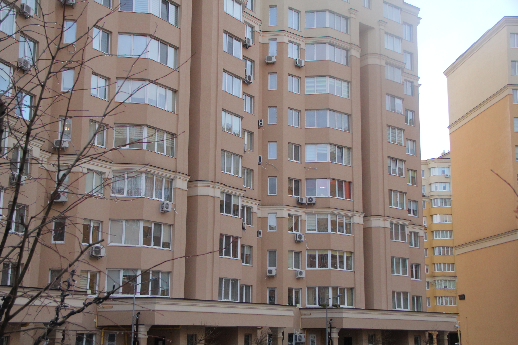 Киевская обл., Киево-Святошинский район, с. Софиевская Борщаговка, Мира ул., 27