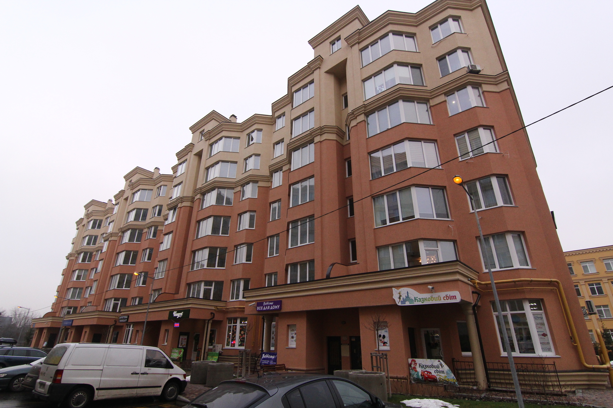 Київська обл., Києво-Святошинський район, с. Софіївська Борщагівка, Льва Толстого вул., 102