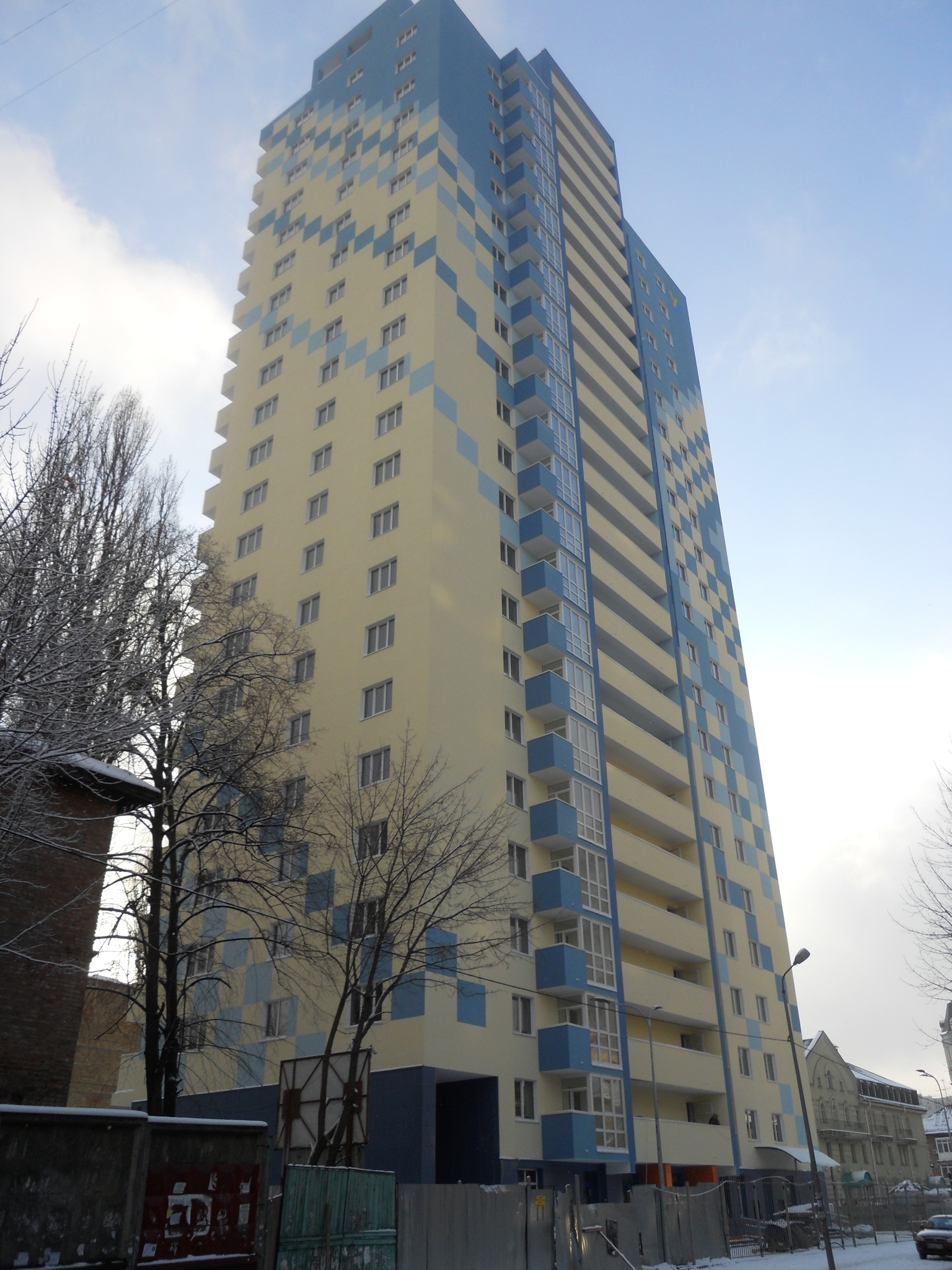 Продаж 3-кімнатної квартири 81.3 м², Пріорська вул., 16