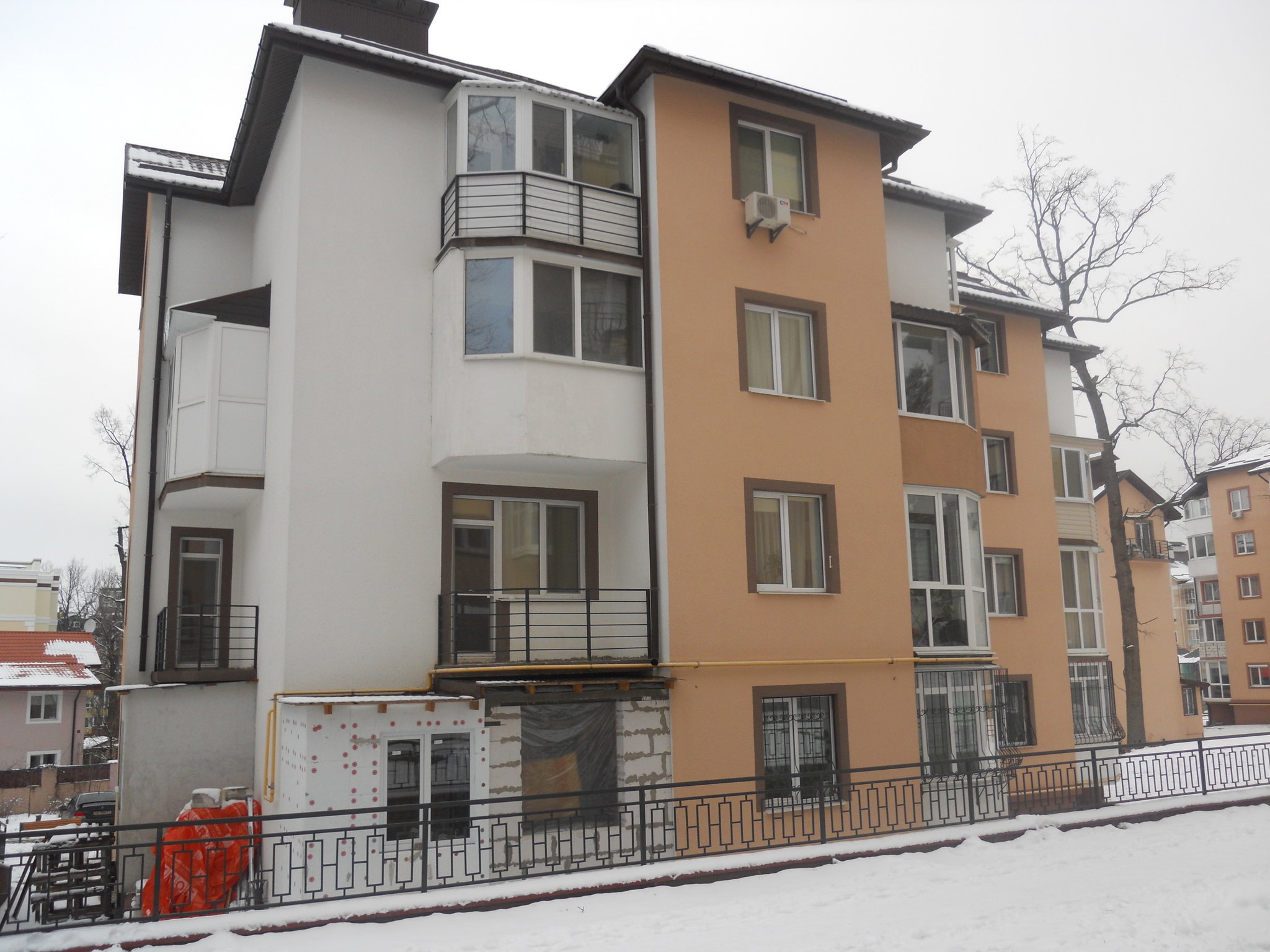 Киевская обл., Бучанский район, г. Ирпень, Толстого ул., 54А