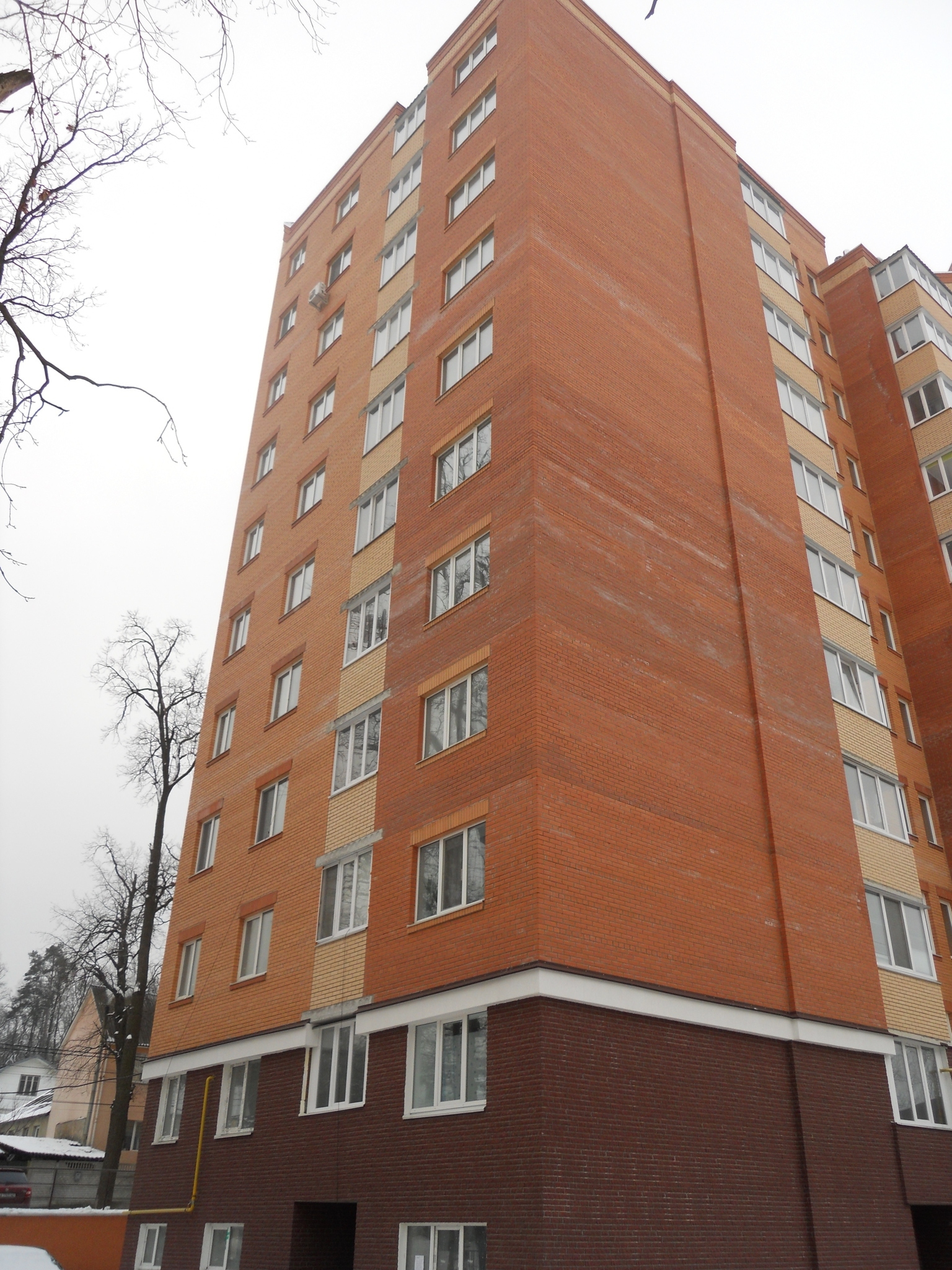 Киевская обл., Бучанский район, г. Ирпень, Новооскольская ул., 10В
