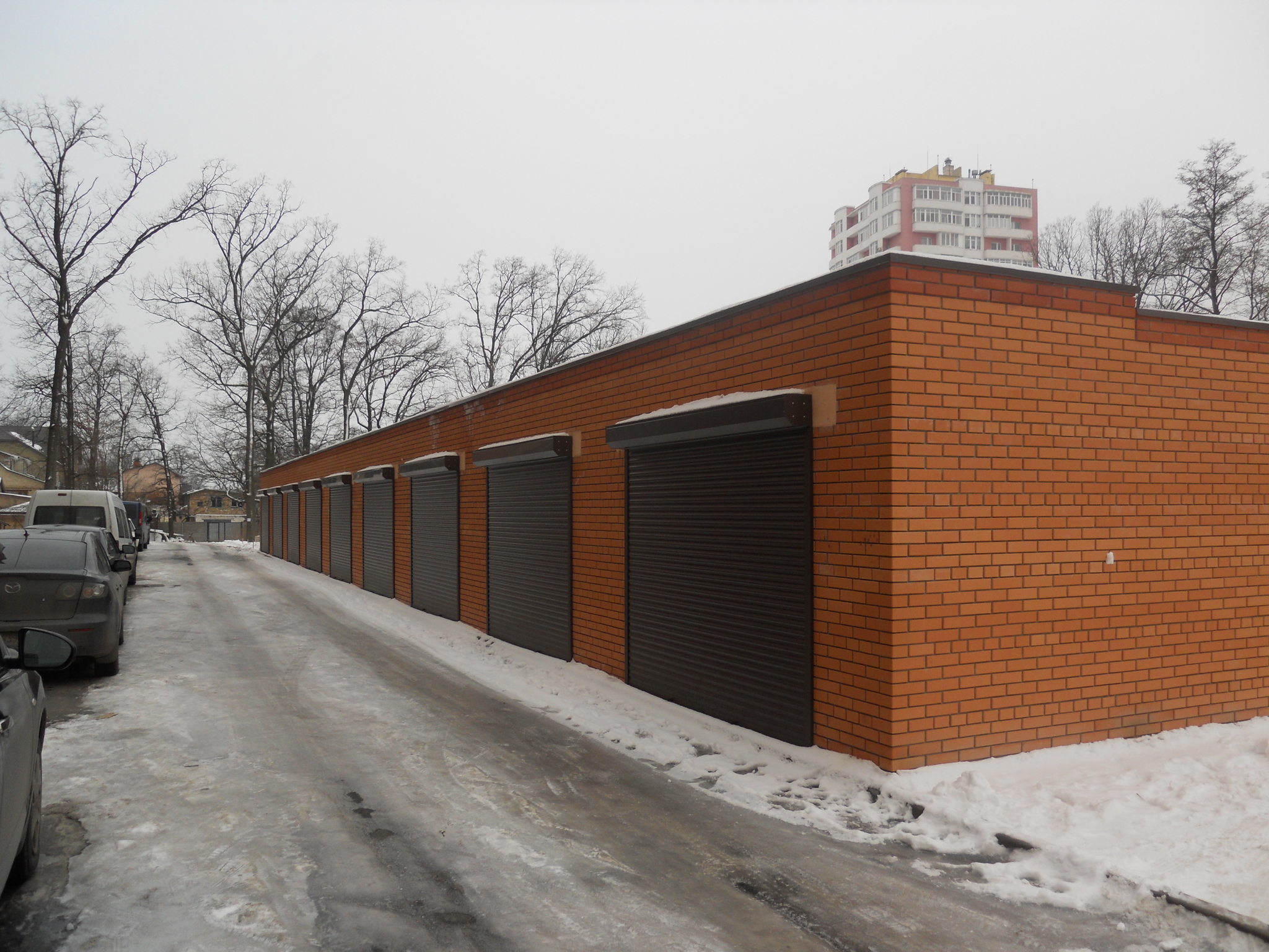 Киевская обл., Бучанский район, г. Ирпень, Новооскольская ул., 10В