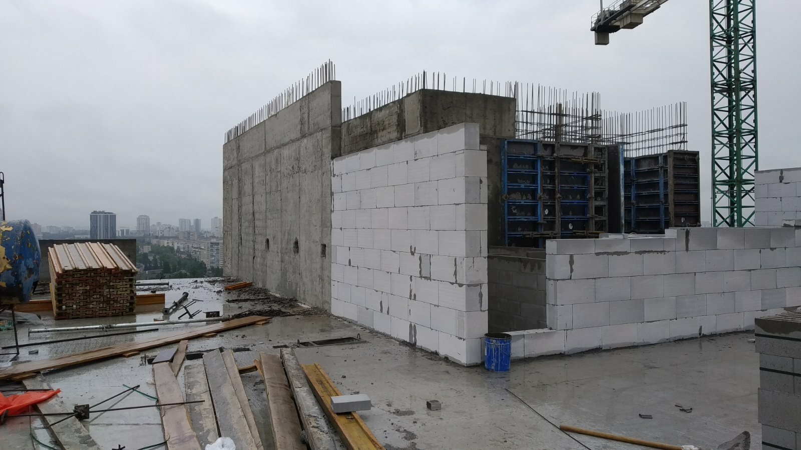 Ход строительства ЖК Караваевы Дачи, апр, 2020 год