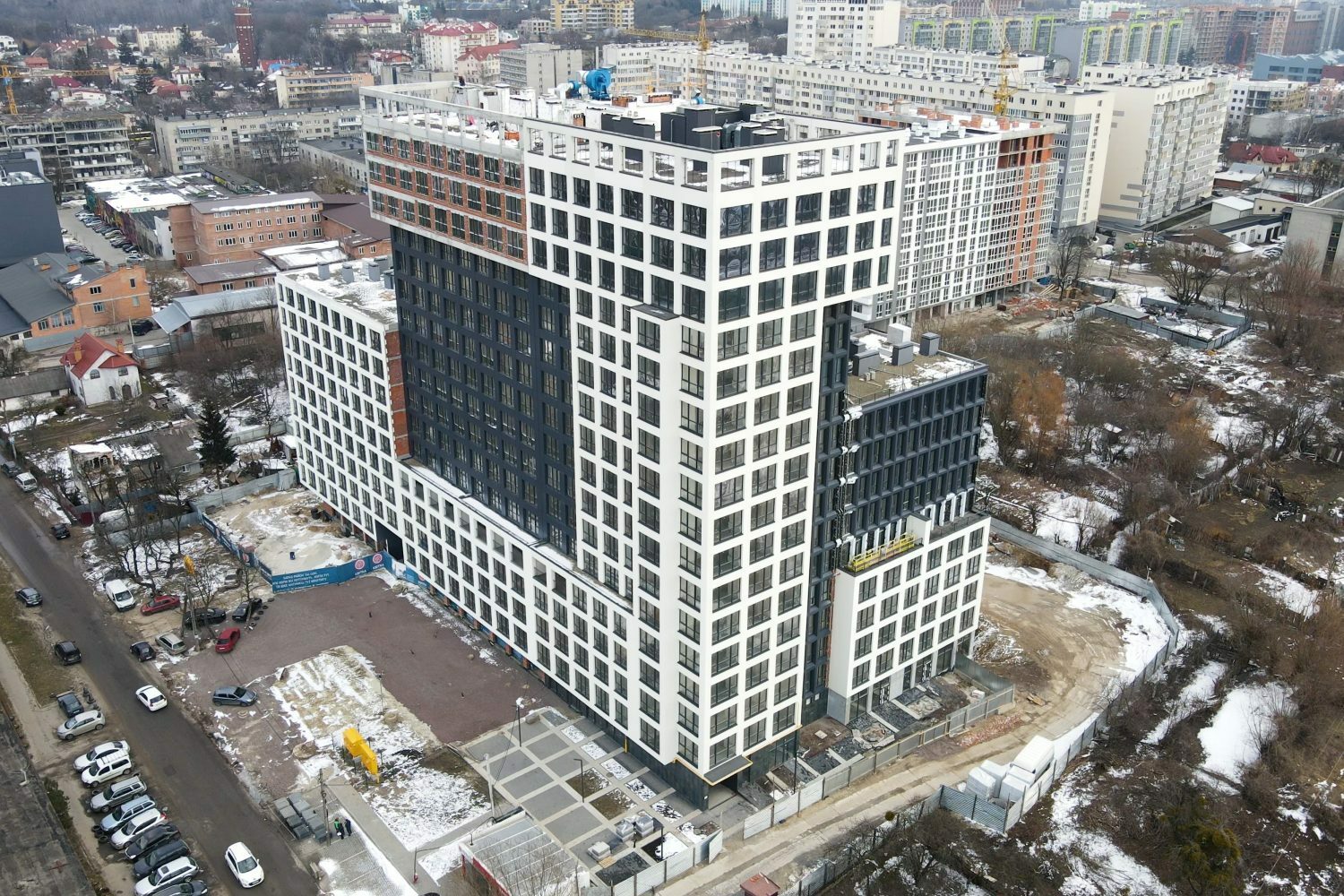 Ход строительства ЖК Вільне Місто, март, 2021 год