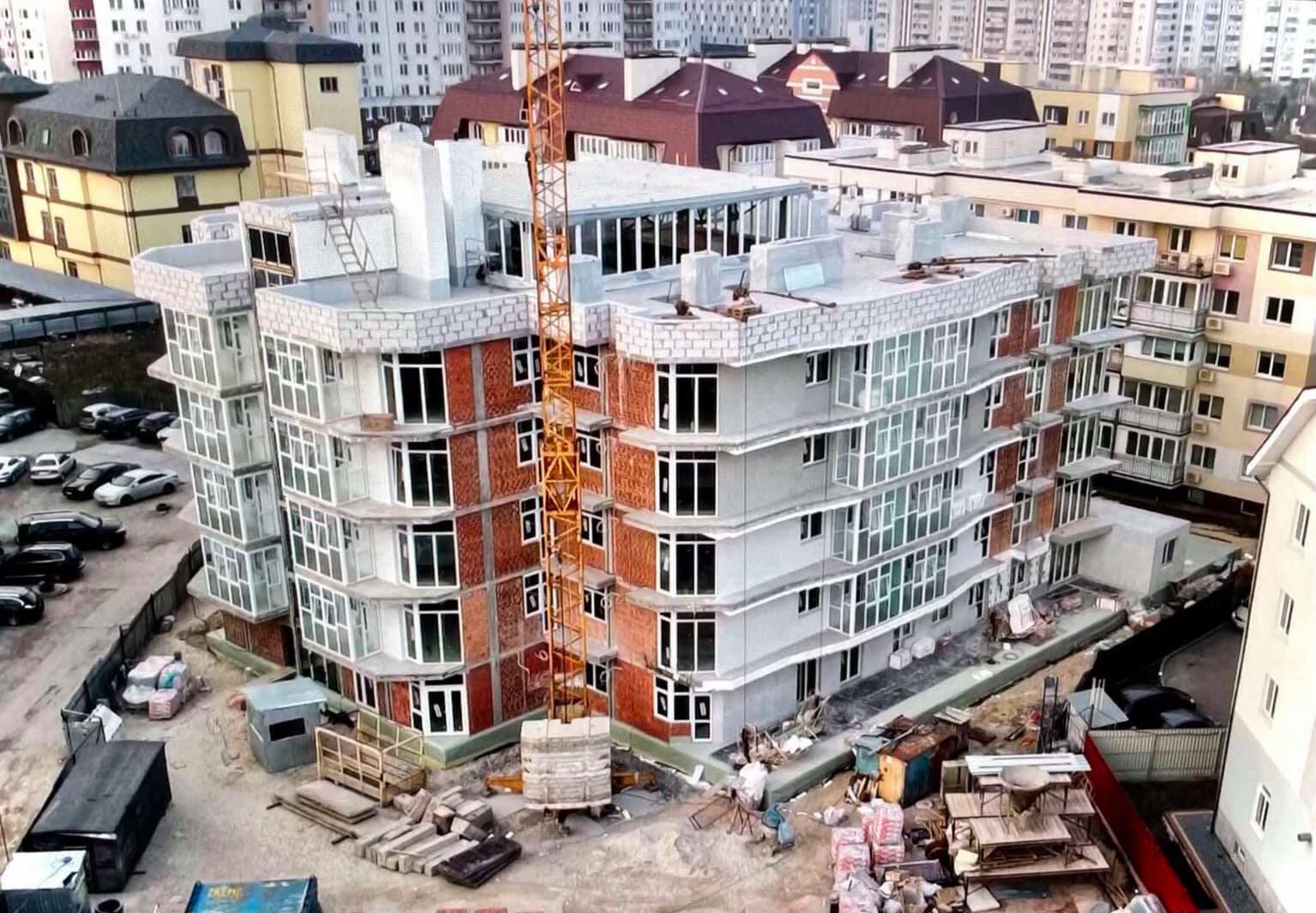 Ход строительства ЖК Власна квартира, апр, 2021 год