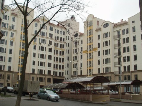 Аренда 3-комнатной квартиры 125 м², Щекавицкая ул., 30/39