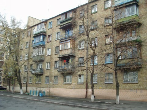 Киев, Юрковская ул., 42