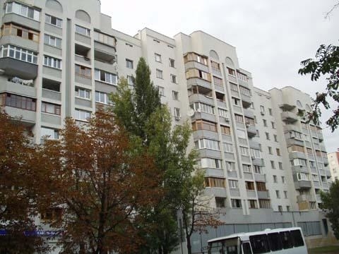 Київ, Тулузи вул., 3Б