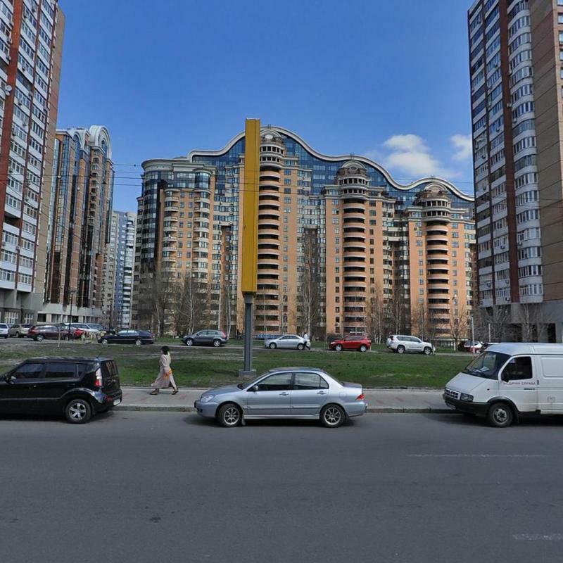 Продаж 3-кімнатної квартири 210 м², Старонаводницька вул., 13