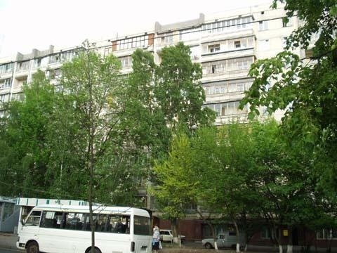 Київ, Татарська вул., 38