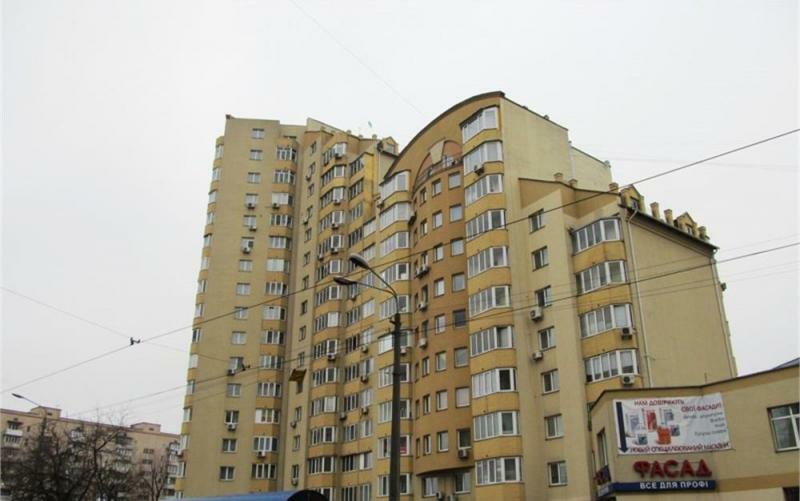 Киев, Тростянецкая ул., 49