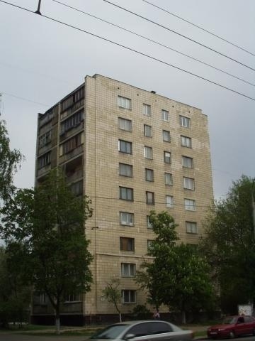 Київ, Чоколівський бул., 16