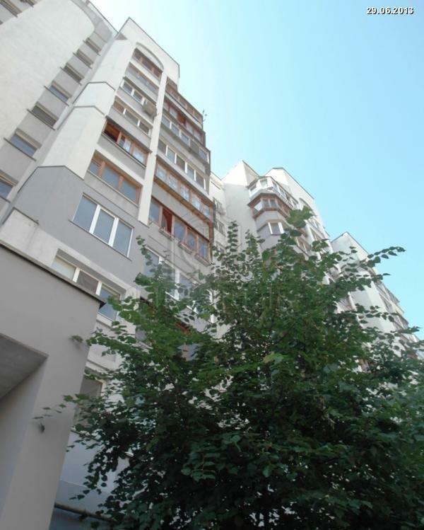 Киев, Тулузы ул., 3