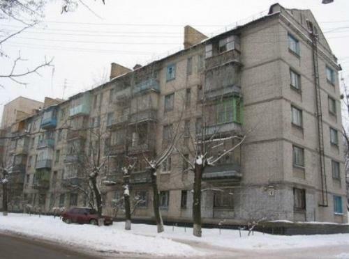 Киев, Симферопольская ул., 4