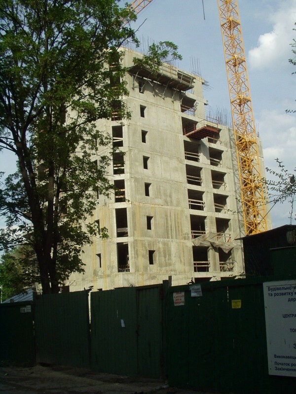 Київ, Солом'янська вул., 24