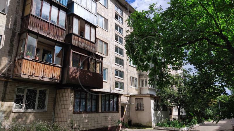 Київ, Стеценка вул., 8