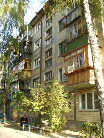 Киев, Стеценко ул., 11