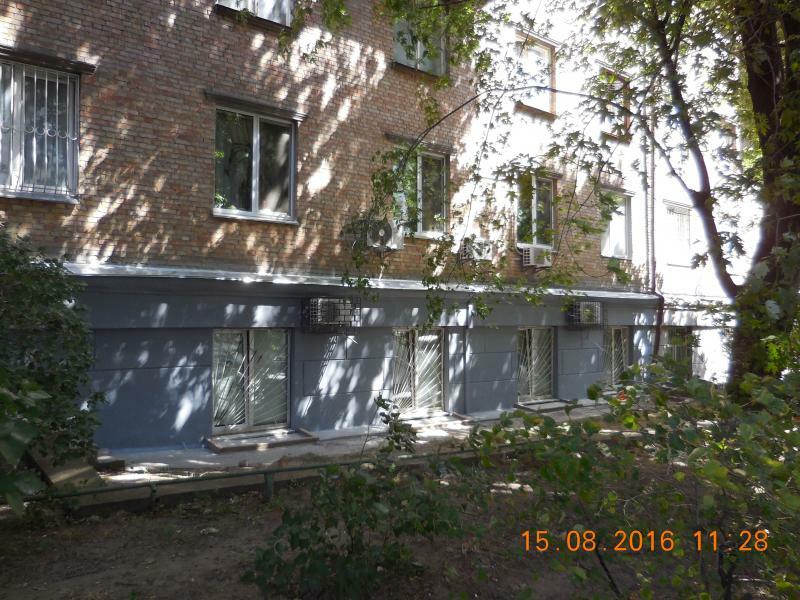Киев, Чешская ул., 9