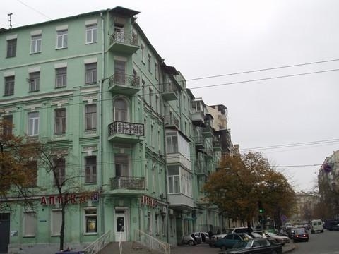 Киев, Шота Руставели ул., 40/10