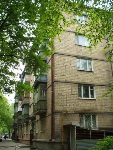 Киев, Чоколовский бул., 33