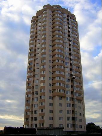 Продаж 2-кімнатної квартири 75 м², Урлівська вул., 21А