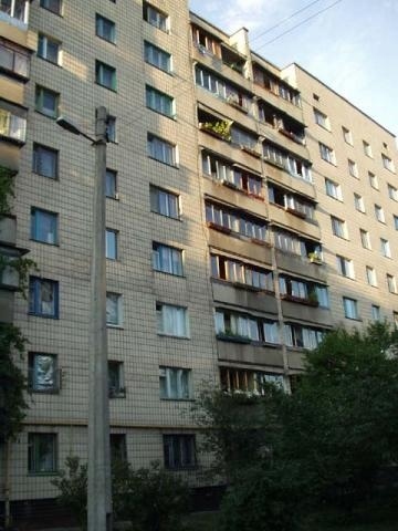 Київ, Харківське шосе, 21/6
