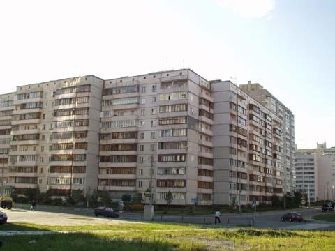 Киев, Урловская ул., 1/8