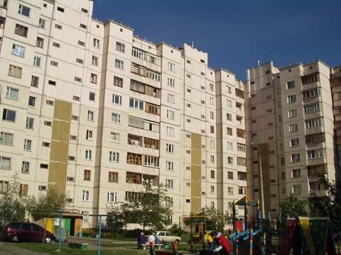 Киев, Урловская ул., 1/8