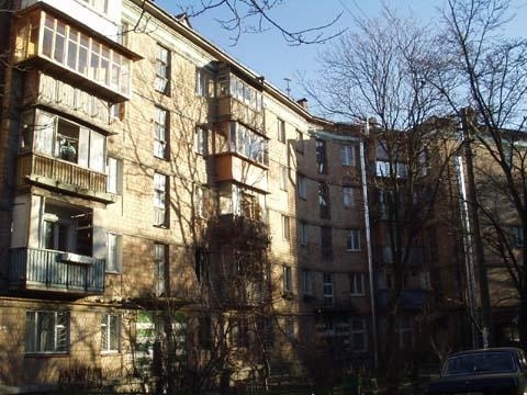 Київ, Чоколівський бул., 21