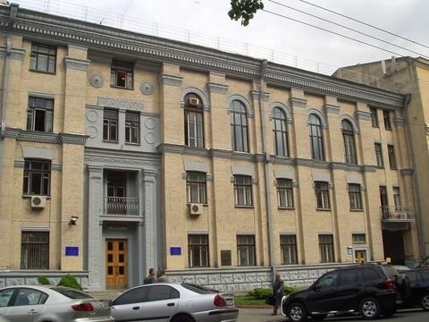 Київ, Пирогова вул., 7А