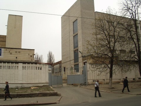 Київ, Гарматна вул., 4