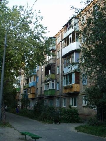 Київ, Вишгородська вул., 46Б