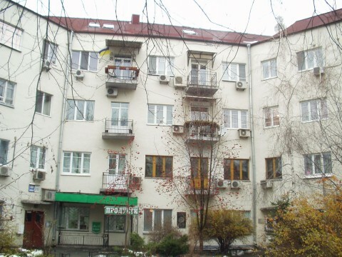 Киев, Банковая ул., 8