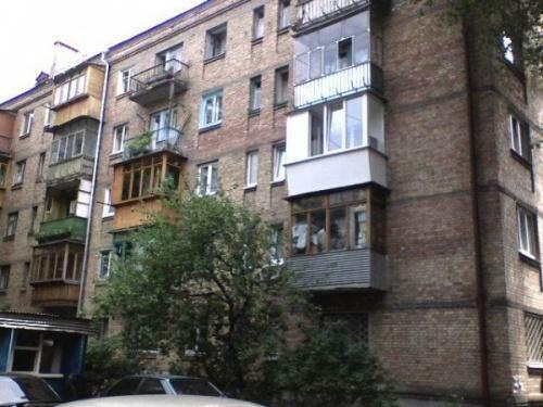 Киев, Белгородская ул., 14