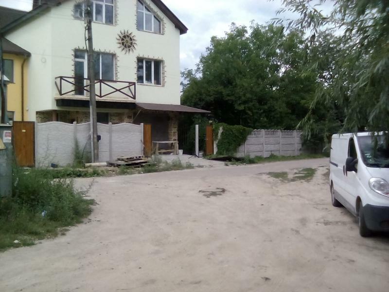 Оренда офісу 400 м², Білицька вул., 72