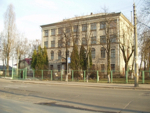 Киев, Белицкая ул., 41/43