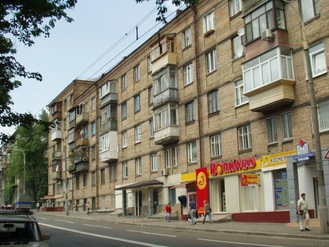 Киев, Белорусская ул., 30