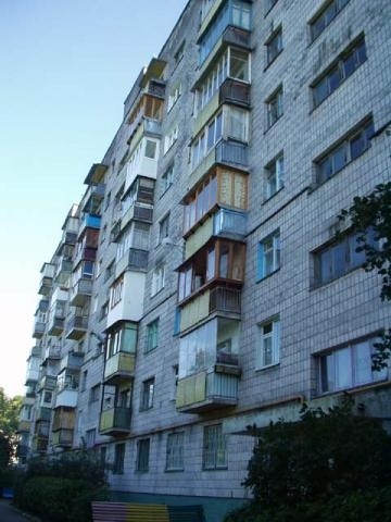 Киев, Артиллерийский пер., 5Б