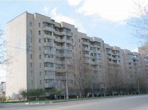 Київ, Архітектора Вербицького вул., 8
