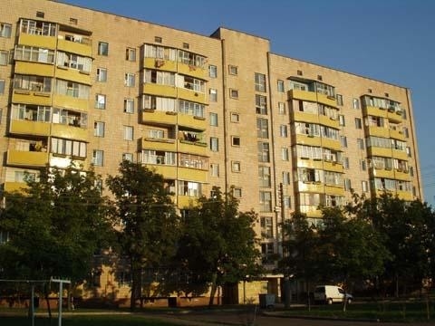 Київ, Сержа Лифаря вул., 17А
