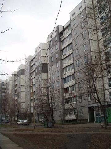 Киев, Сержа Лифаря ул., 1А